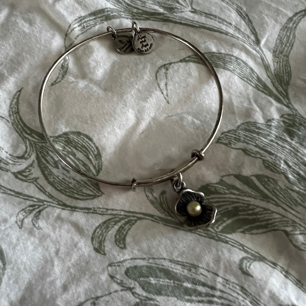 Alex and Ani Clam Shell with Pearl Silver Charm Bangle